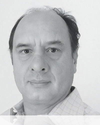 Miguel Leal is a Safari Advisor. Miguel is from Holland, but currently staying in the US. He has previously lived and worked in Uganda, and East Africa. He loves travelling, and consulting.